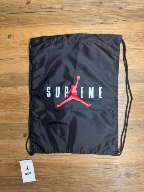 Air Jordan x Supreme Drawstring Bag